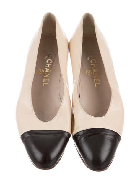 cheap Chanel cap toe flats